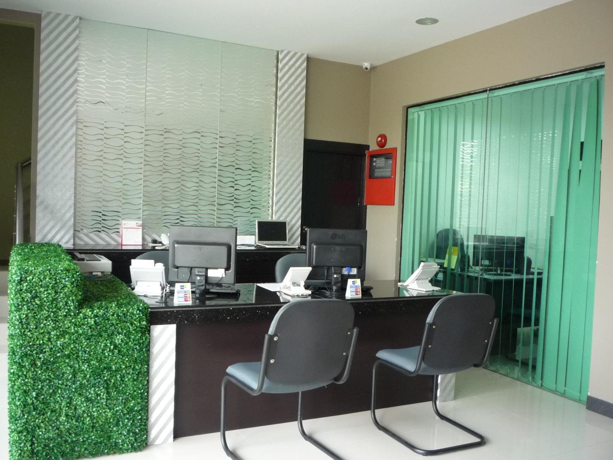 Labuk Hotel Sandakan Exterior foto
